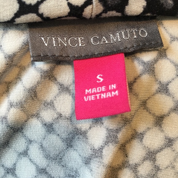 Vince Cumuto sleeveless top - Picture 6 of 7